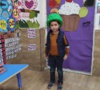 KG2A crazy hat05