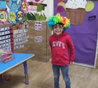 KG2A crazy hat08