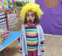 KG2A crazy hat18