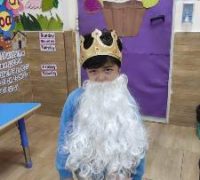 KG2A crazy hat26