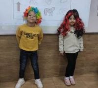 KG2A crazy hat29