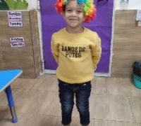 KG2A crazy hat30