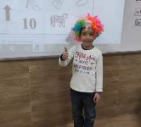 KG2A crazy hat33