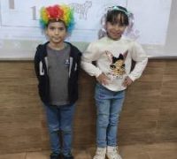 KG2A crazy hat34