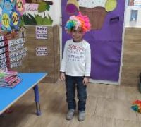 KG2A crazy hat35