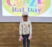 KG2B Crazy Hat20