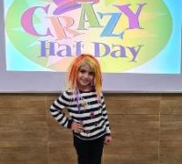 KG2B Crazy Hat22